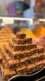 Kadayıflı Fıstıklı ve Çikolatalı Baklava Lokum - Görsel 2